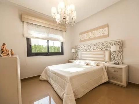Rèm trắng phòng ngủ