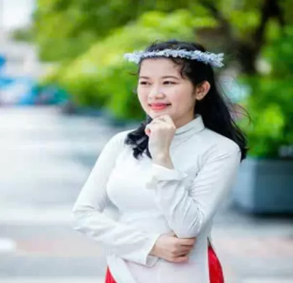 Chị Hồng – Quận 7, TP.HCM